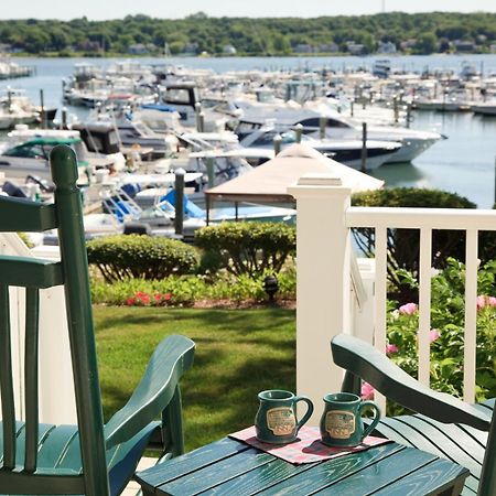 Inn At Harbor Hill Marina Niantic Δωμάτιο φωτογραφία