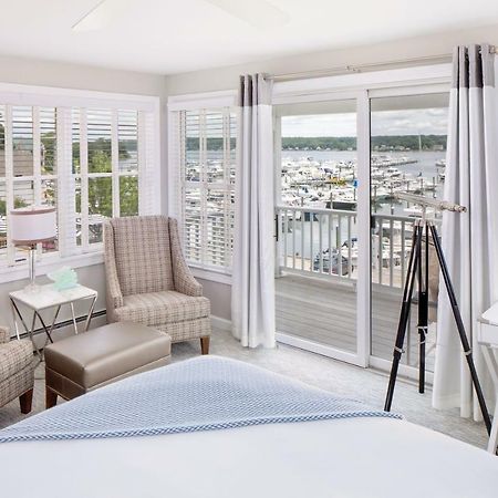 Inn At Harbor Hill Marina Niantic Εξωτερικό φωτογραφία