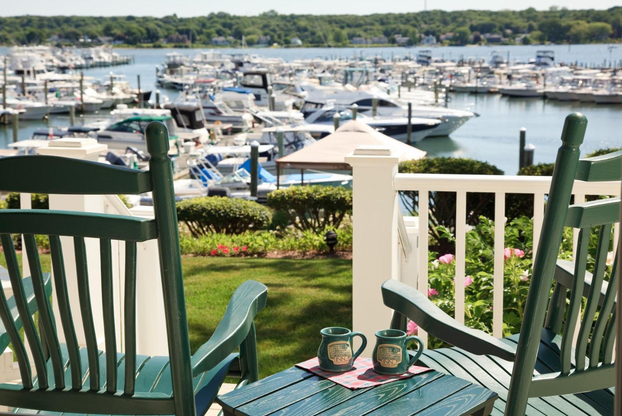 Inn At Harbor Hill Marina Niantic Δωμάτιο φωτογραφία