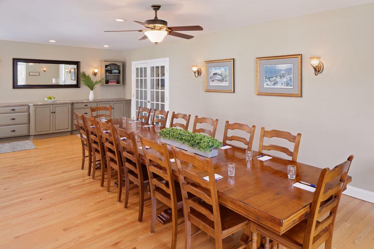 Inn At Harbor Hill Marina Niantic Εξωτερικό φωτογραφία