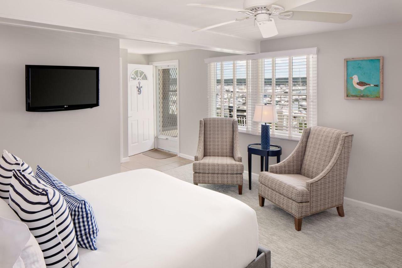 Inn At Harbor Hill Marina Niantic Εξωτερικό φωτογραφία